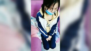 Gái Xứ Trung Bán Trinh Chịch Cái Bím Còn Trinh Quá Sướng Nhỉ P4