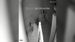 Hack Camera Vừa Địt Vợ Dâm Vừa Cho Chồng Mút Lồn
